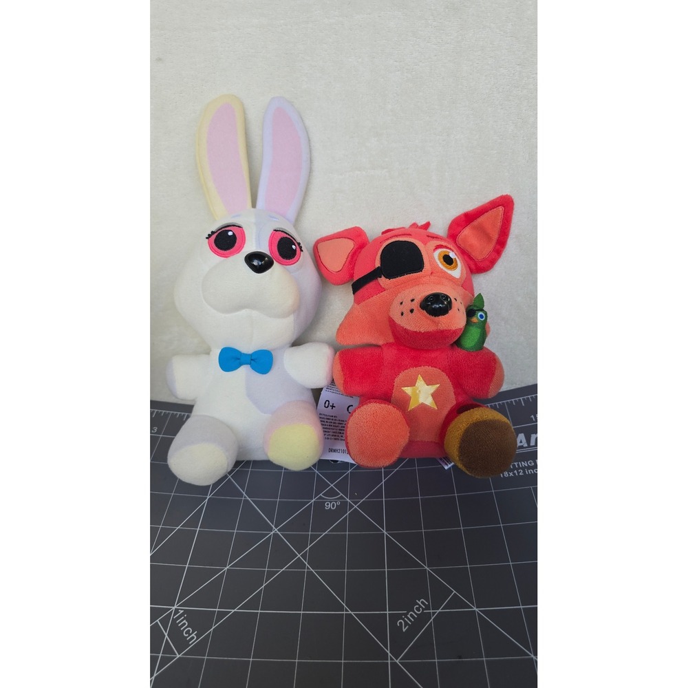 Funko Five Nights at Freddys Rockstar Foxy and Vanny Plush Set FNAF 2021
